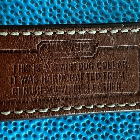 Coach Dog Collar and Leash - Picture 3 of 8
